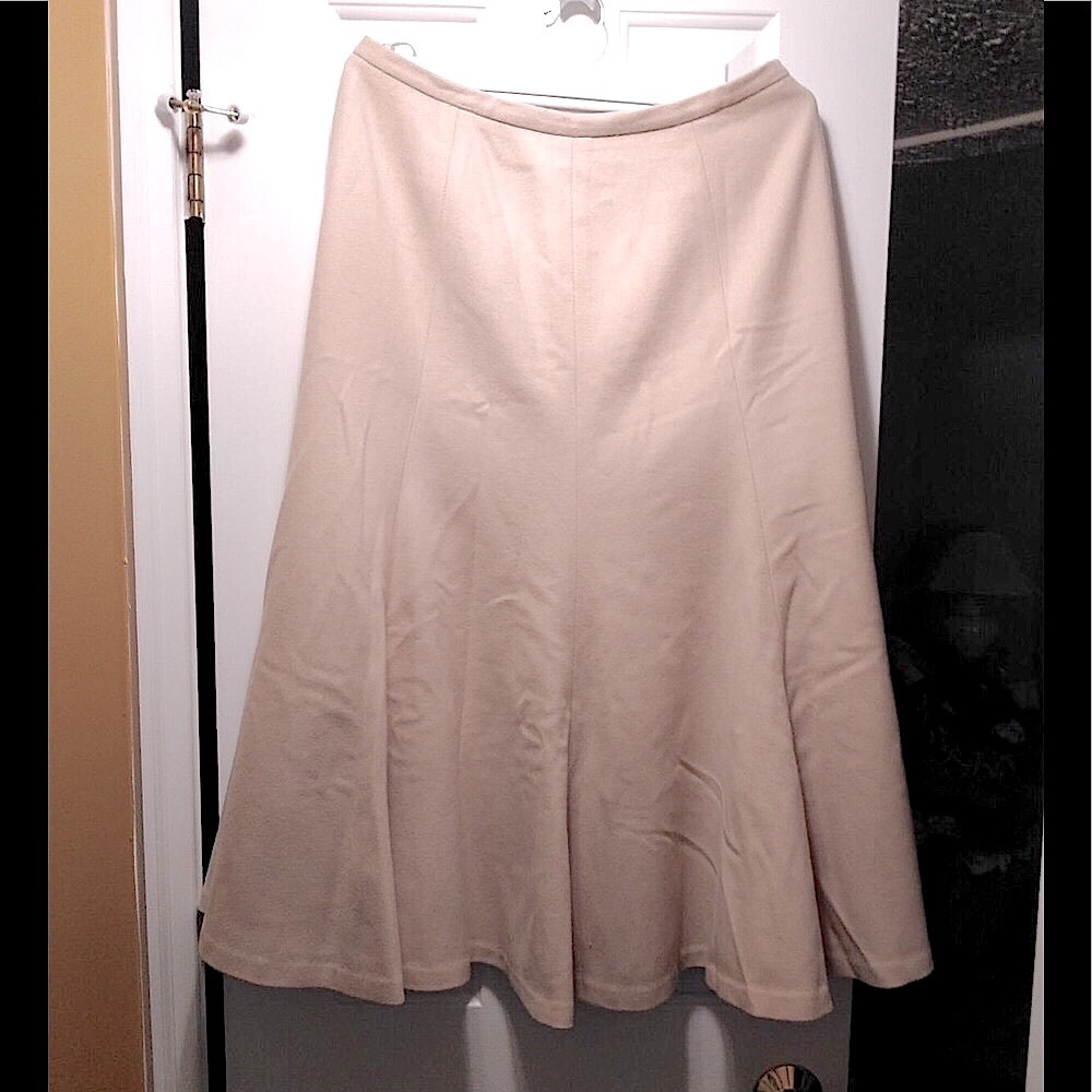 SOLD❣️❣️ Lauren Ralph Lauren Virgin Wool Midi Skirt - Picture 2 of 5
